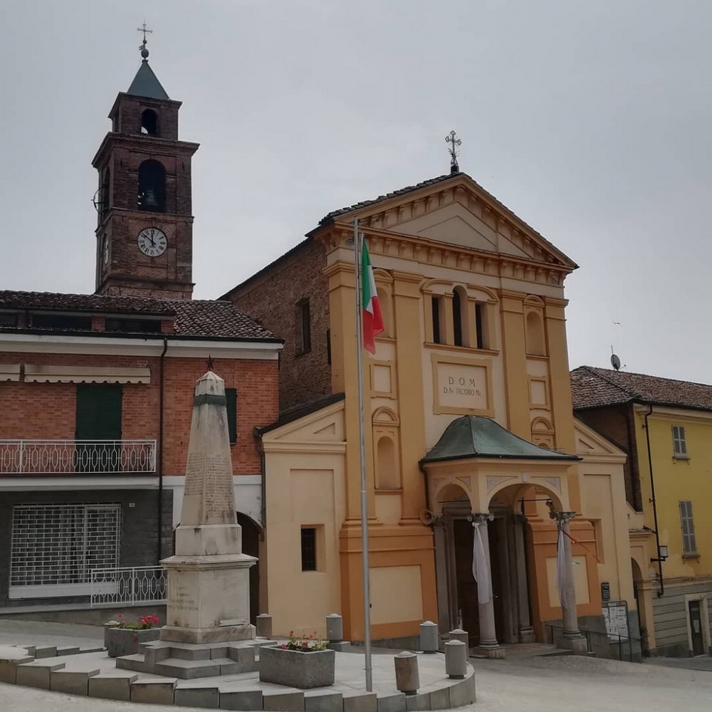 S. Giacomo Maggiore - Agliano Church